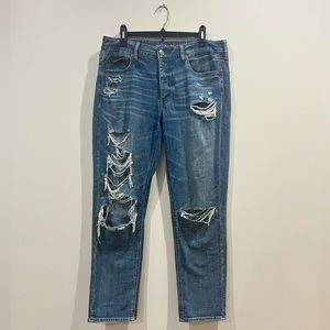 American eagle destroyed Tom girl